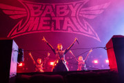 【海外】BABYMETAL、SABATONのUK＆EUツアー「LEEDS」のライブレビュー