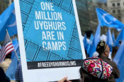 海外「EUがウイグル人迫害を巡って中国への制裁を呼びかける」