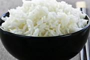 外国人「白米を食べてたら母親から馬鹿にされたんだがどう思う？」