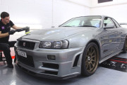 【海外の反応】R34スカイラインGT-Rの磨き動画はセラピー効果がある！