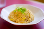 韓国人「日本の良心的すぎる価格のチャーハンをご覧ください」