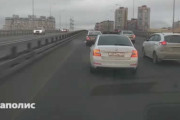 海外の交通トラブルは斜め上！シュコダの運転手が手りゅう弾を落としてきたー