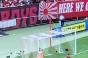 【韓国の反応】旭日旗応援日本サポーターズ…ソ·ギョンドク、欧州サッカー98球団に告発。韓国の反応「政府は何をしているのか。/何も言わずにいる米国が問題だ。」