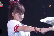 海外「日本のアイドルビジネスやばすぎ！これに文句言うなよｗｗｗｗ」AKB48の動画が今でも外国人に話題にｗｗｗｗ