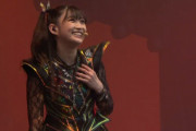 BABYMETALとアヴリル・ラヴィーンのずっ友写真　“アヴリルは女の子たちと同じ身長だ”　【海外の反応】
