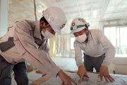 海外「現場がとんでもなく清潔だ！」日本の建築現場で働く施工管理技士の1日を見た海外の反応