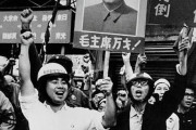 中国人「なぜ日本人は天皇に忠誠を誓うのか？」