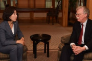 訪韓したボルトンが最初に会ったのは、与党ではなく野党の院内代表…異例の事態＝韓国の反応
