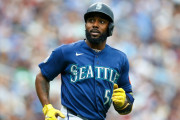 「これぞオフシーズンの真骨頂だ！」タロットで2027年のMLBフリーエージェント移籍先を占う大胆予想にツッコミの声も【海外の反応】