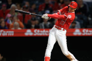 大谷翔平が特大18号先制ホームラン！←「なおエ」（海外の反応）
