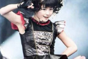 BABYMETALの女の子たちとバンドはバックステージで交流してるの？　【海外の反応】