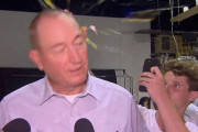 ＮＺ銃撃は「移民政策のせい」発言の豪議員、生卵投げ付けられ少年を殴打（海外の反応）