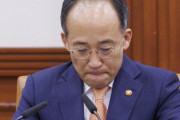 韓国人「2023年はユン政権の財政危機…目を覚ますと後進国になるかもしれない…ﾌﾞﾙﾌﾞﾙ」
