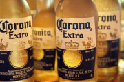アメリカ人の38％「コロナビールは名称がウイルスっぽいから今は買わない」衝撃の統計結果