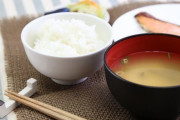 海外「納豆はトライしたけど、人生で最悪の経験だった」日本の健康的な朝食を教えて欲しい外国人