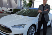 【海外】イーロン・マスク、年内に飛行車の秘密を公開予定！未来の移動手段に迫るワクワクの最新情報
