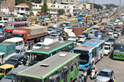 インド人「日本が先進技術で俺達の交通渋滞を解消するつもりらしいぞ！」
