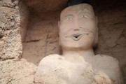 中国で仏像が修復されるも表情が明らかにおかしいと話題にｗｗｗｗｗ