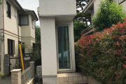外国人「見よ、これが東京の家だ」狭すぎる一軒家が海外で話題に